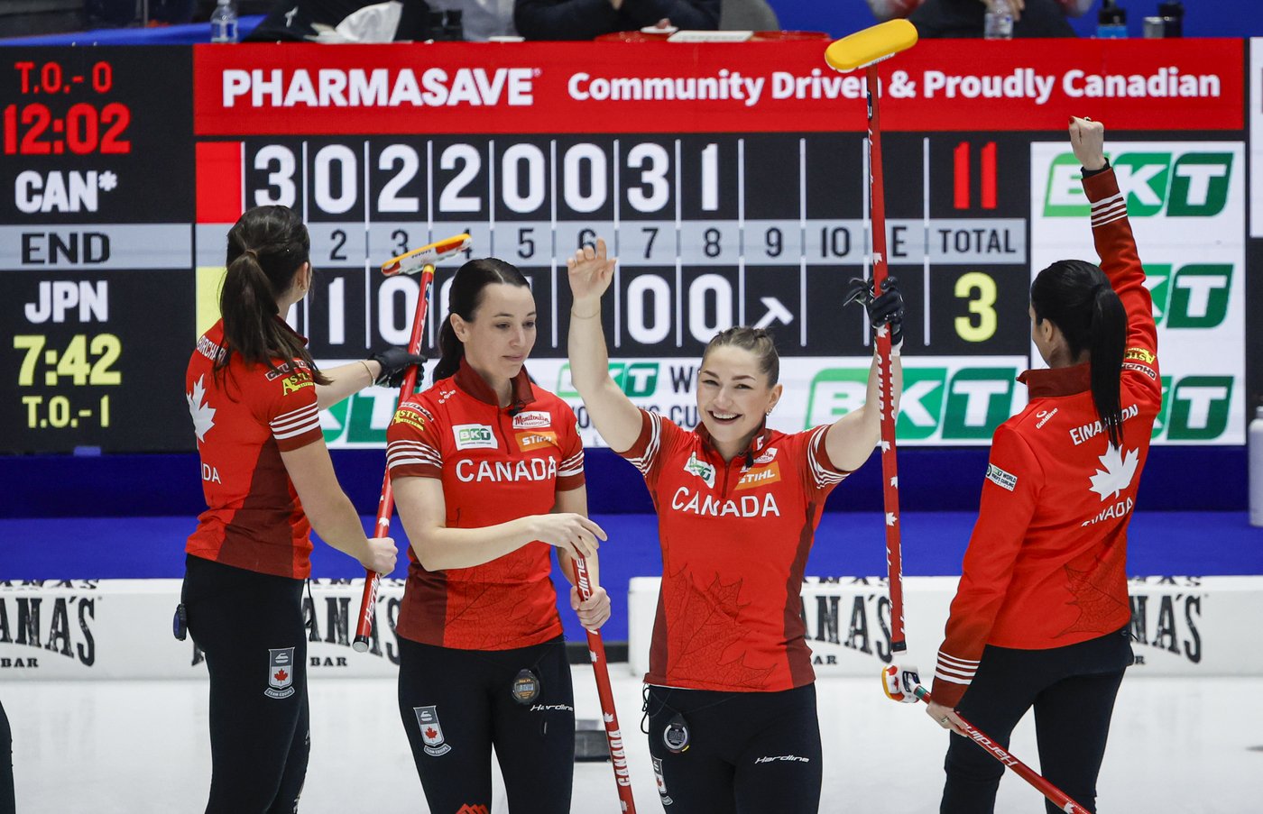 Canada's Einarson a step closer to women's world curling championship gold | iNFOnews.ca
