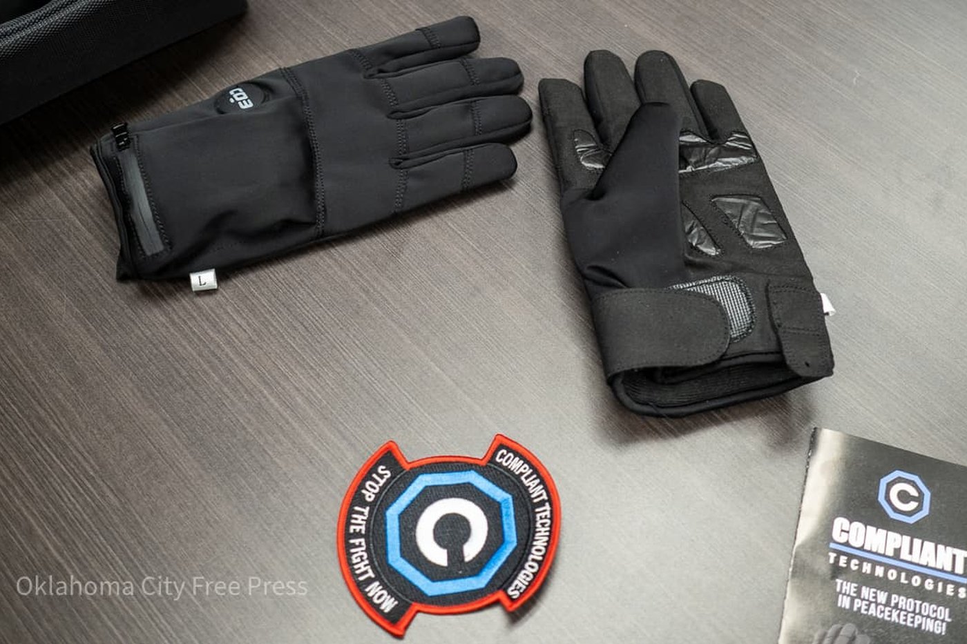 Nebraska's largest school district asks police to stop using electric shock gloves on students | iNFOnews.ca Nebraska's largest school district asks police to stop using electric shock gloves on students | iNFOnews.ca