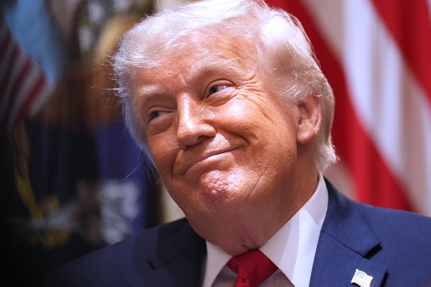 Treasury Secretary Bessent confirms limited steps toward a $250 bill featuring Donald Trump | iNFOnews.ca