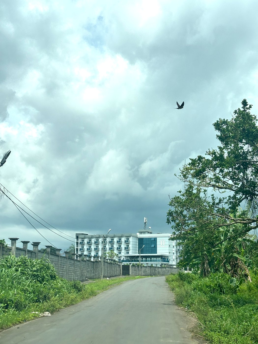 Exclusive: Inside an African hotel where asylum seekers deported by the US are imprisoned | iNFOnews.ca