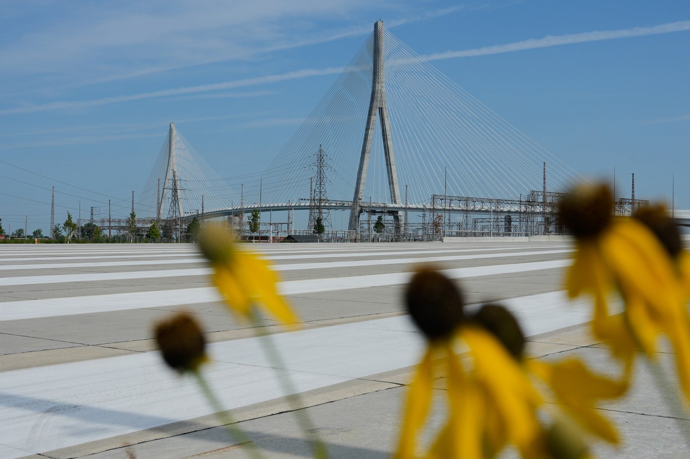 Traffic to start flowing Monday across new bridge between Canada and US | iNwheels Traffic to start flowing Monday across new bridge between Canada and US | iNwheels