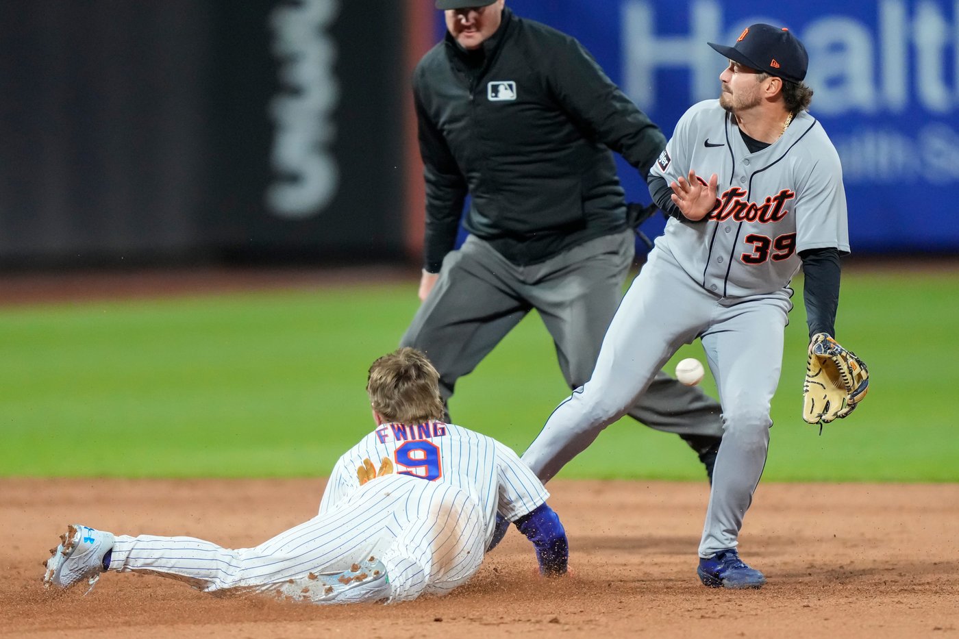 A.J. Ewing provides a boost in his MLB debut, leading the Mets to a 10-2 win over the Tigers | iNFOnews.ca
