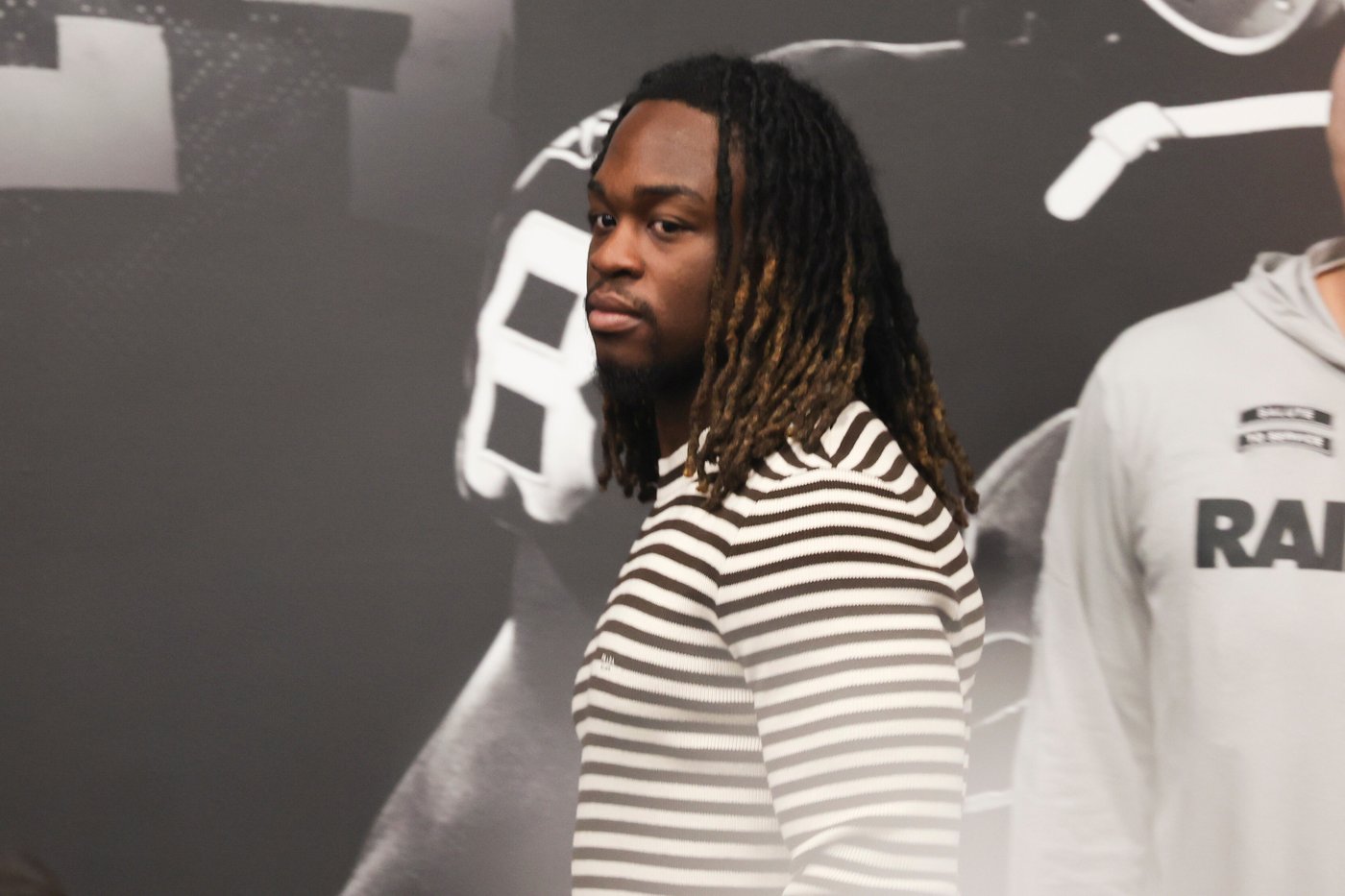 Raiders introduce new coach Klint Kubiak with a nod to their storied past | iNFOnews.ca