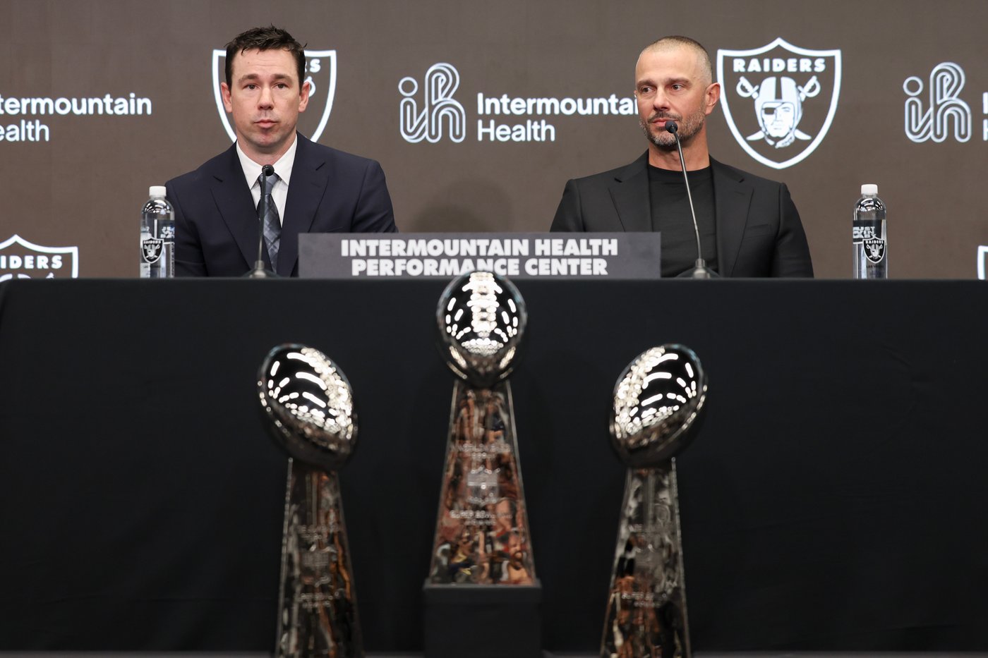 Raiders introduce new coach Klint Kubiak with a nod to their storied past | iNFOnews.ca