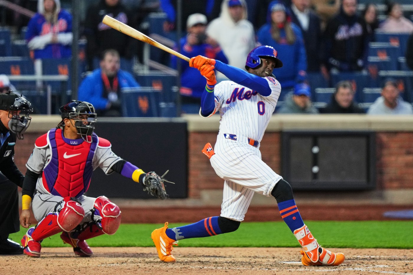 Mets place infielder Ronny Mauricio on IL with thumb fracture, call up Vidal Brujan from Triple-A | iNFOnews.ca
