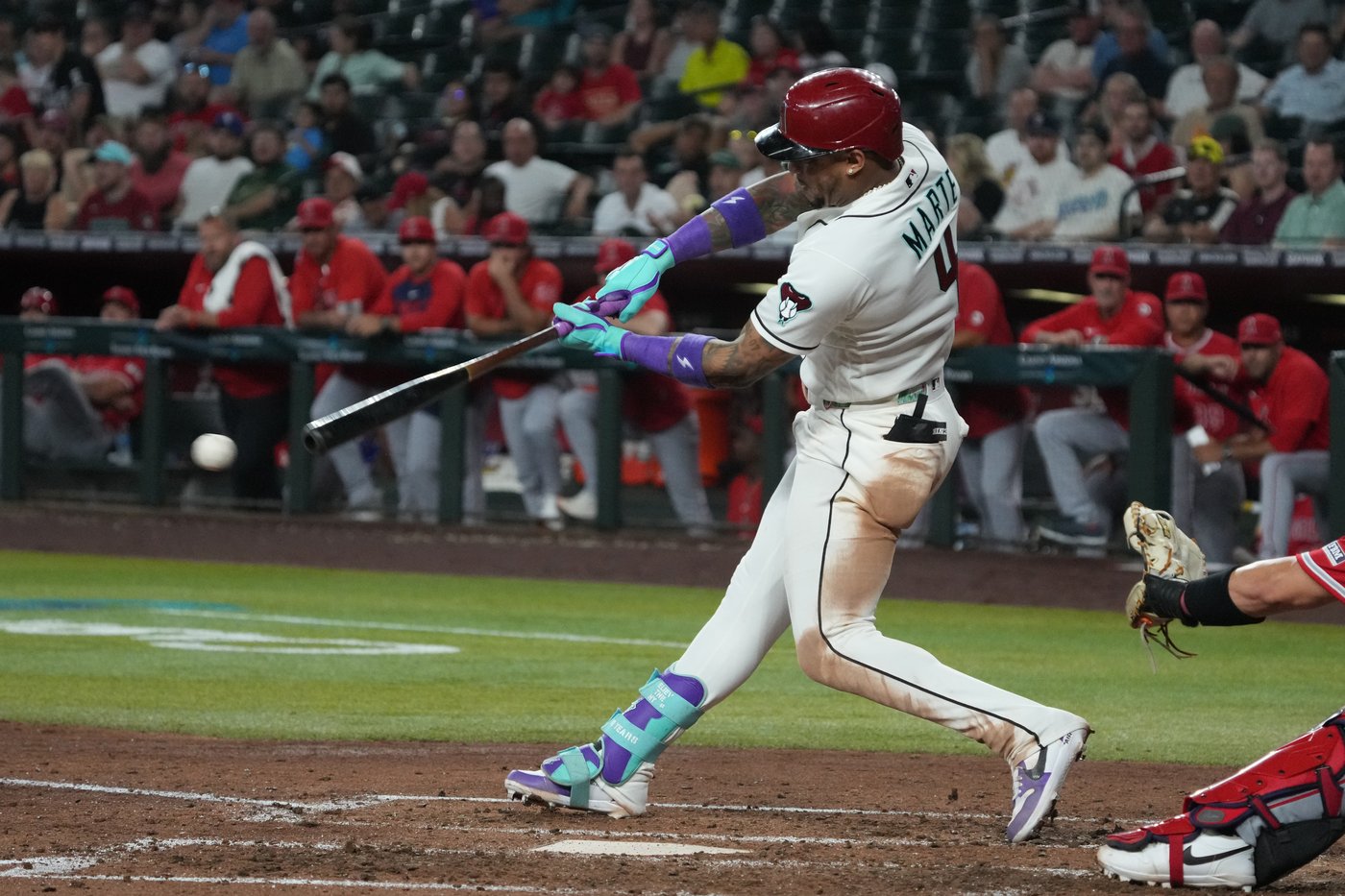 Corbin Carroll hits grand slam, E-Rod earns 100th win in D-backs' 8-1 victory over the Angels | iNFOnews.ca Corbin Carroll hits grand slam, E-Rod earns 100th win in D-backs' 8-1 victory over the Angels | iNFOnews.ca