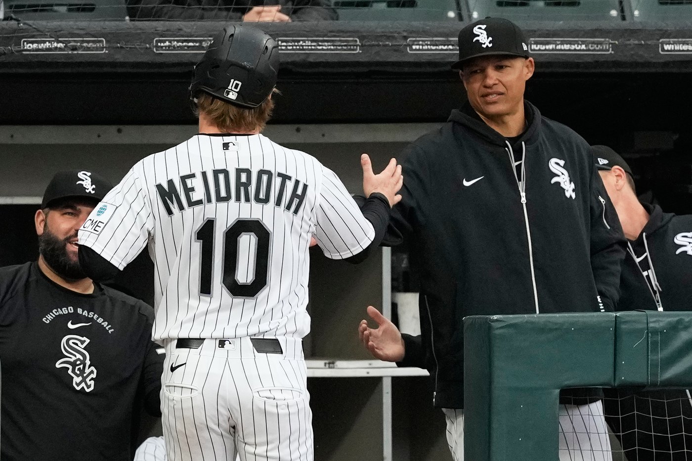 Antonacci, Montgomery lead White Sox to 3-2, 10-inning win for sweep that extends Angels' skid to 6 | iNFOnews.ca