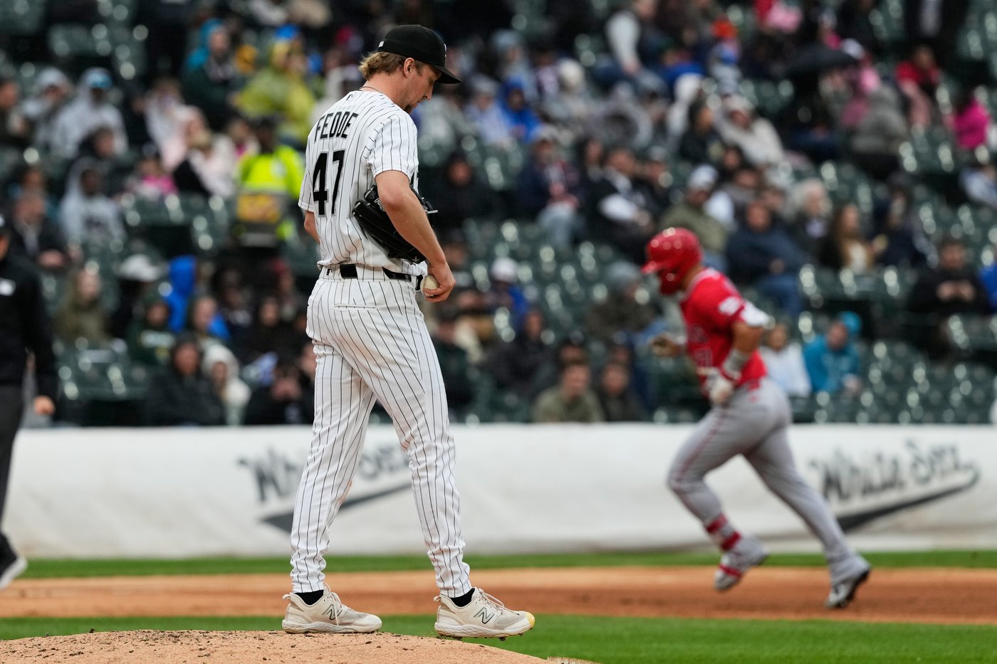 Antonacci, Montgomery lead White Sox to 3-2, 10-inning win for sweep that extends Angels' skid to 6 | iNFOnews.ca