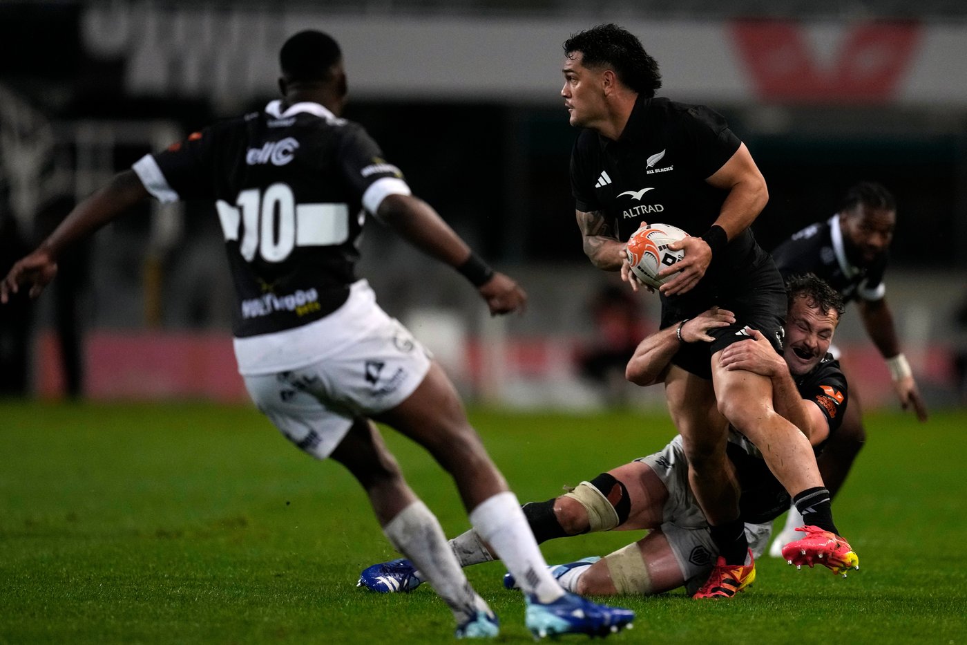 All Blacks wash away the Sharks 54-0 in rain-soaked Durban as McKenzie limps off | iNFOnews.ca All Blacks wash away the Sharks 54-0 in rain-soaked Durban as McKenzie limps off | iNFOnews.ca