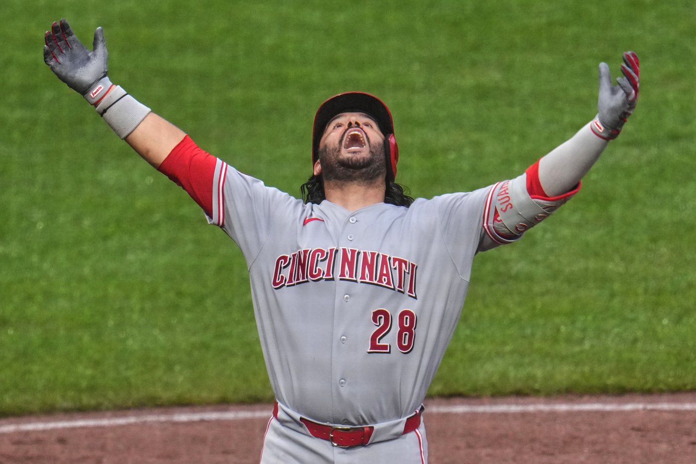 Eugenio Suárez hits 3-run homer in 9th as Reds rally for 9-7 win over Pirates | iNFOnews.ca Eugenio Suárez hits 3-run homer in 9th as Reds rally for 9-7 win over Pirates | iNFOnews.ca