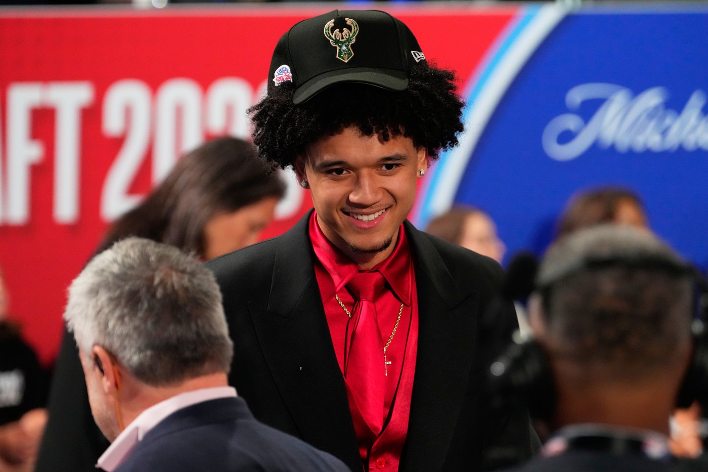 Bulls hope for more UNC magic with Wilson. Bucks begin post-Giannis era by taking Burries and Ament | iNFOnews.ca