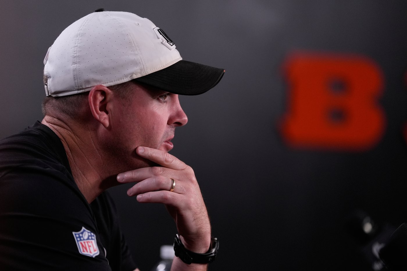 Jets' Glenn, Bucs' Bowles and Bengals' Taylor among NFL coaches facing hot-seat pressure | iNFOnews.ca