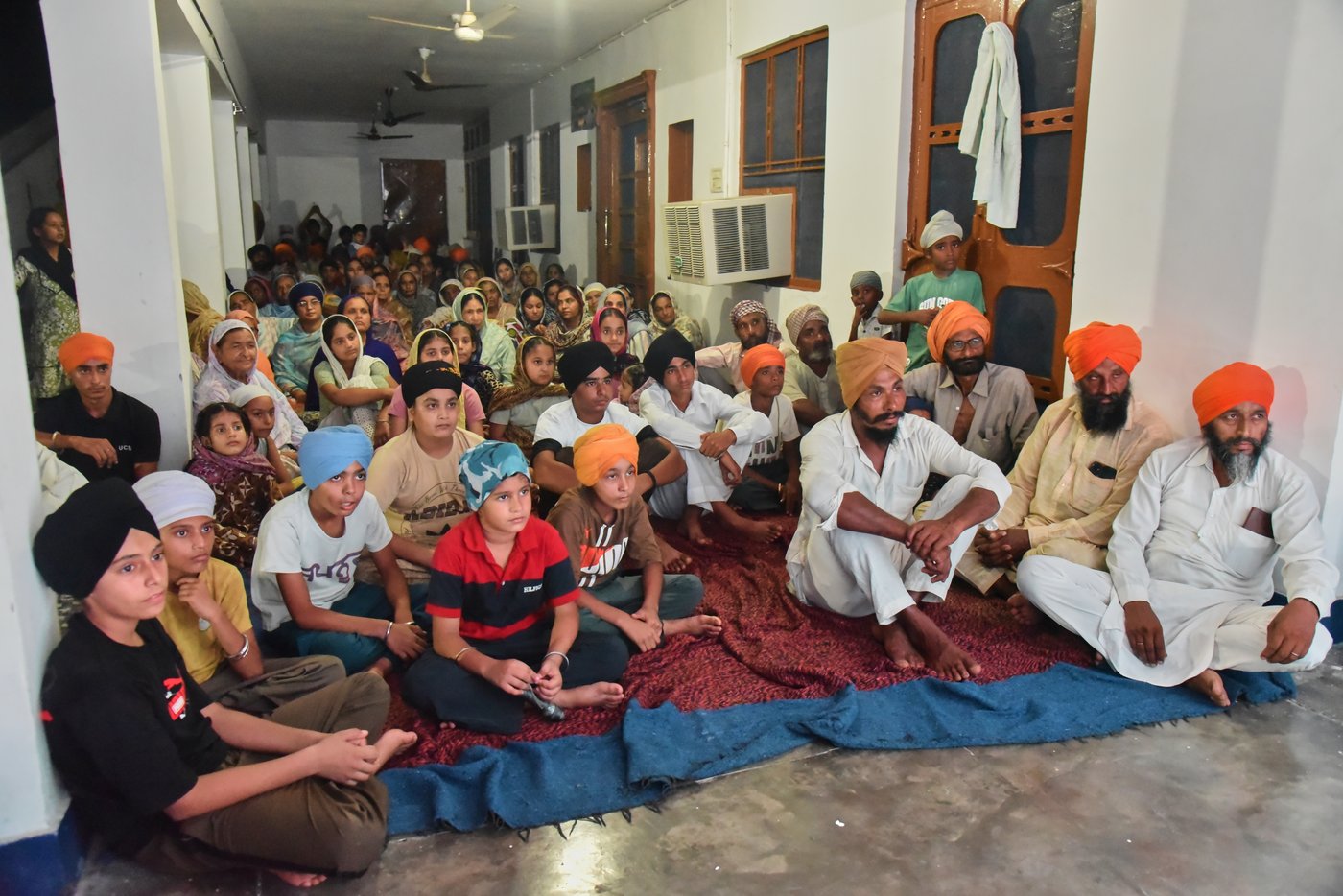 Community screenings help a movie set during an Indian insurgency bypass censorship | iNFOnews.ca