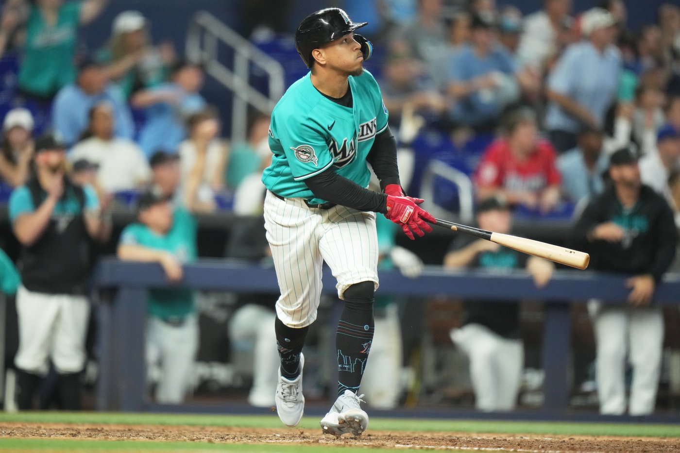 Hernández's walk-off grand slam against Williams gives Marlins 4-0 win, 3-game sweep of Mets | iNFOnews.ca