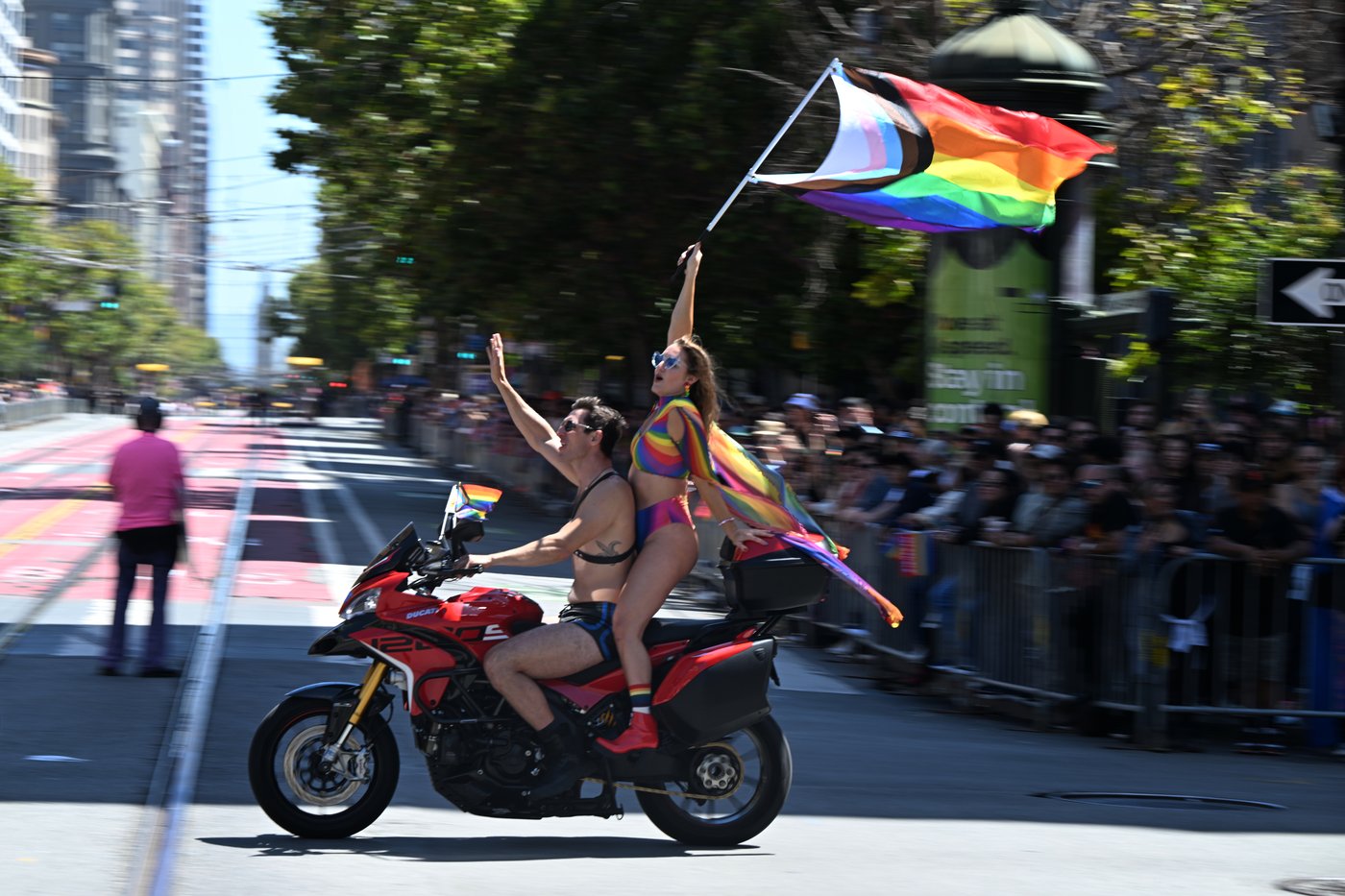Parades in NYC and San Francisco wrap up LGBTQ+ Pride Month | iNFOnews.ca