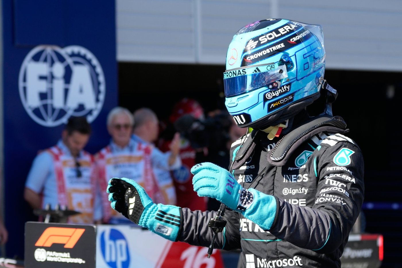 Russell beats Ferraris to F1 pole in Austria despite yellow flag controversy | iNFOnews.ca Russell beats Ferraris to F1 pole in Austria despite yellow flag controversy | iNFOnews.ca