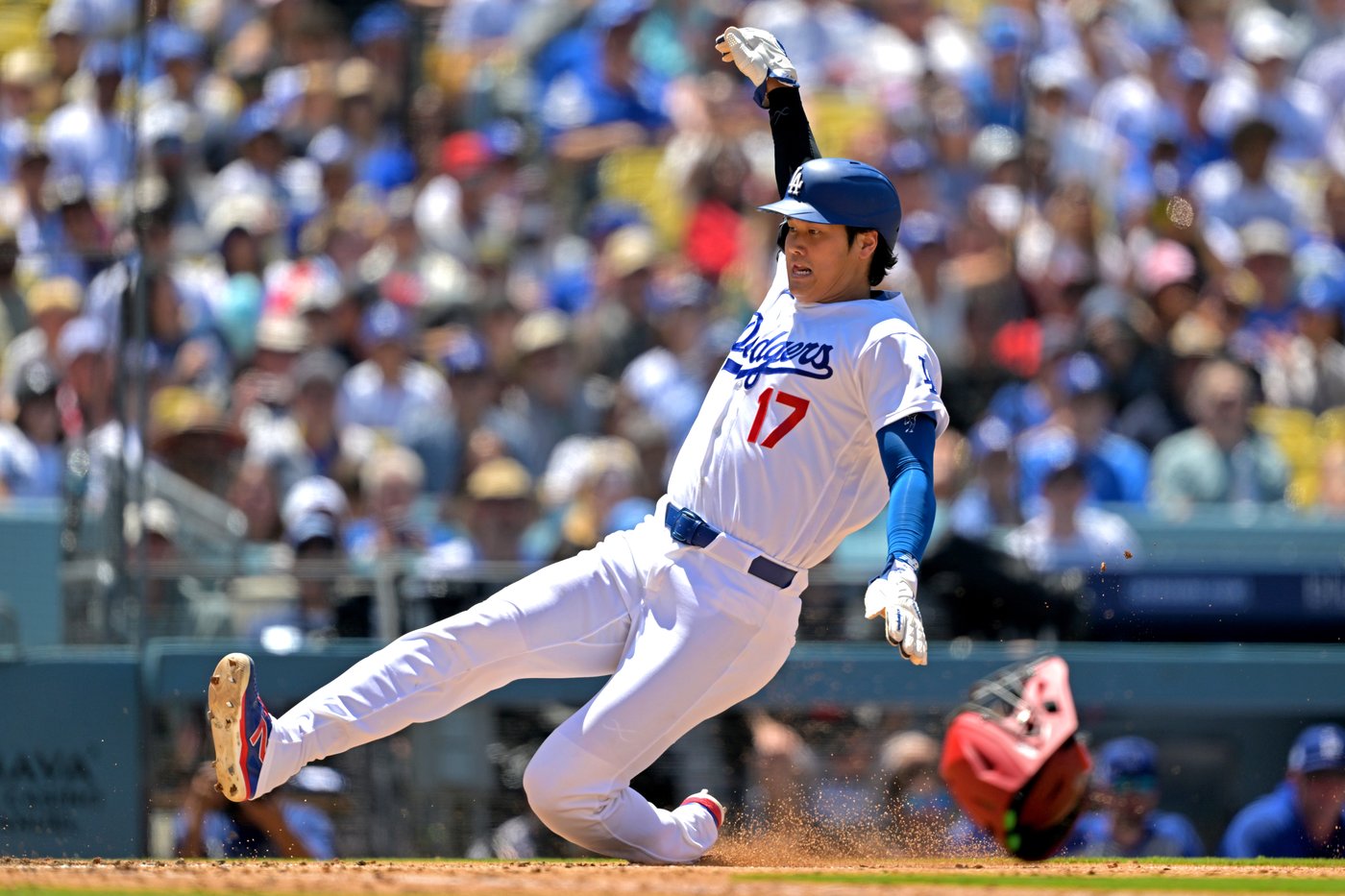 Backup catcher Sebastián Rivero goes 5 for 5 with 6 RBIs as Angels rout Dodgers 13-5 | iNFOnews.ca