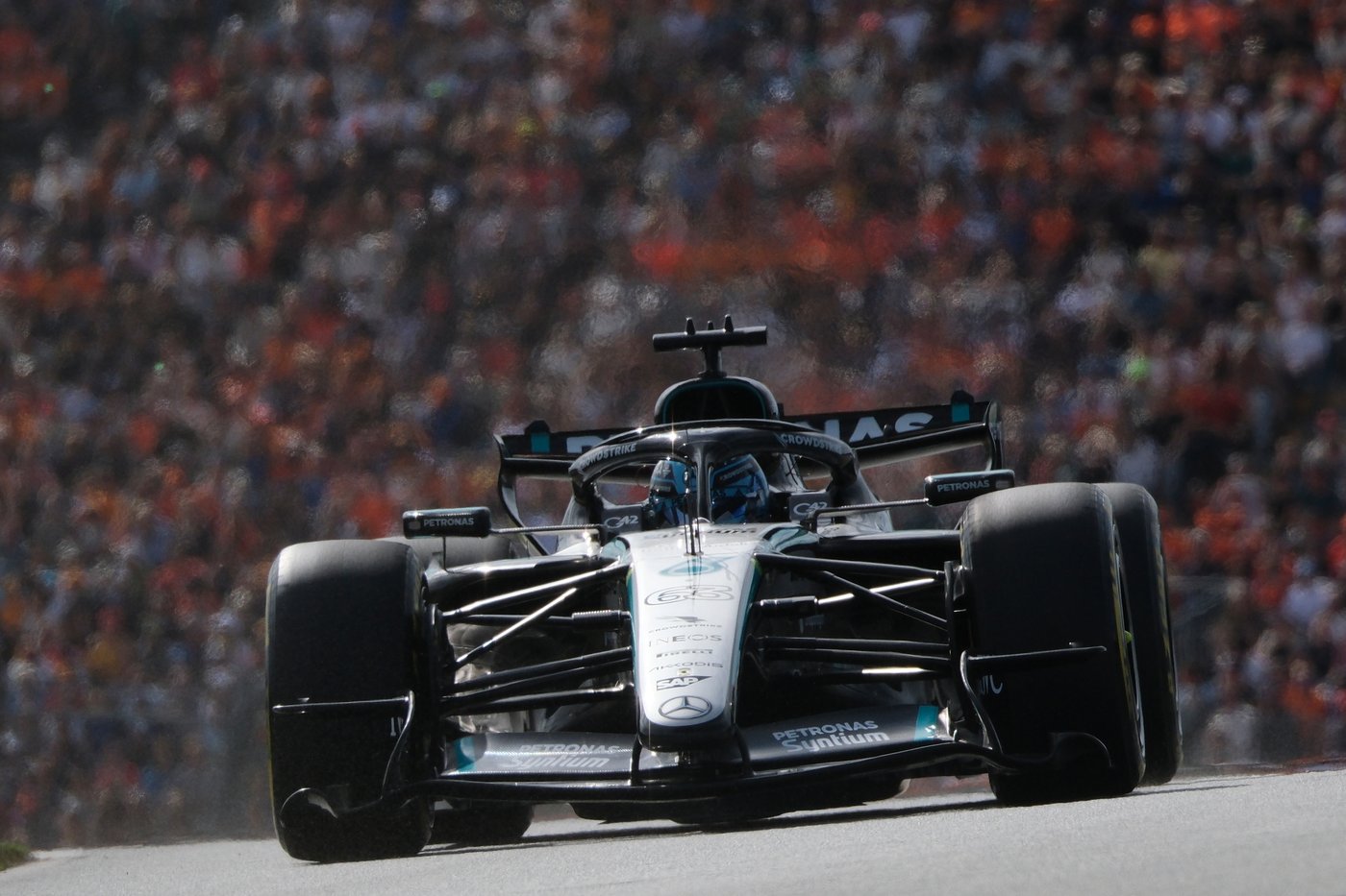 Russell qualifies on pole for sprint race as F1 returns at the Dutch GP | iNFOnews.ca Russell qualifies on pole for sprint race as F1 returns at the Dutch GP | iNFOnews.ca