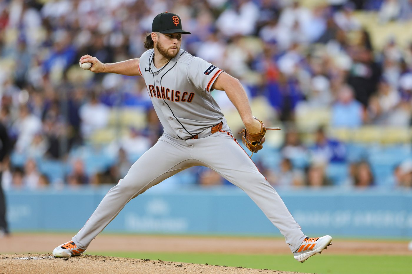 Will Smith hits 1st leadoff HR as Dodgers beat Giants 5-2, regain sole NL West lead | iNFOnews.ca
