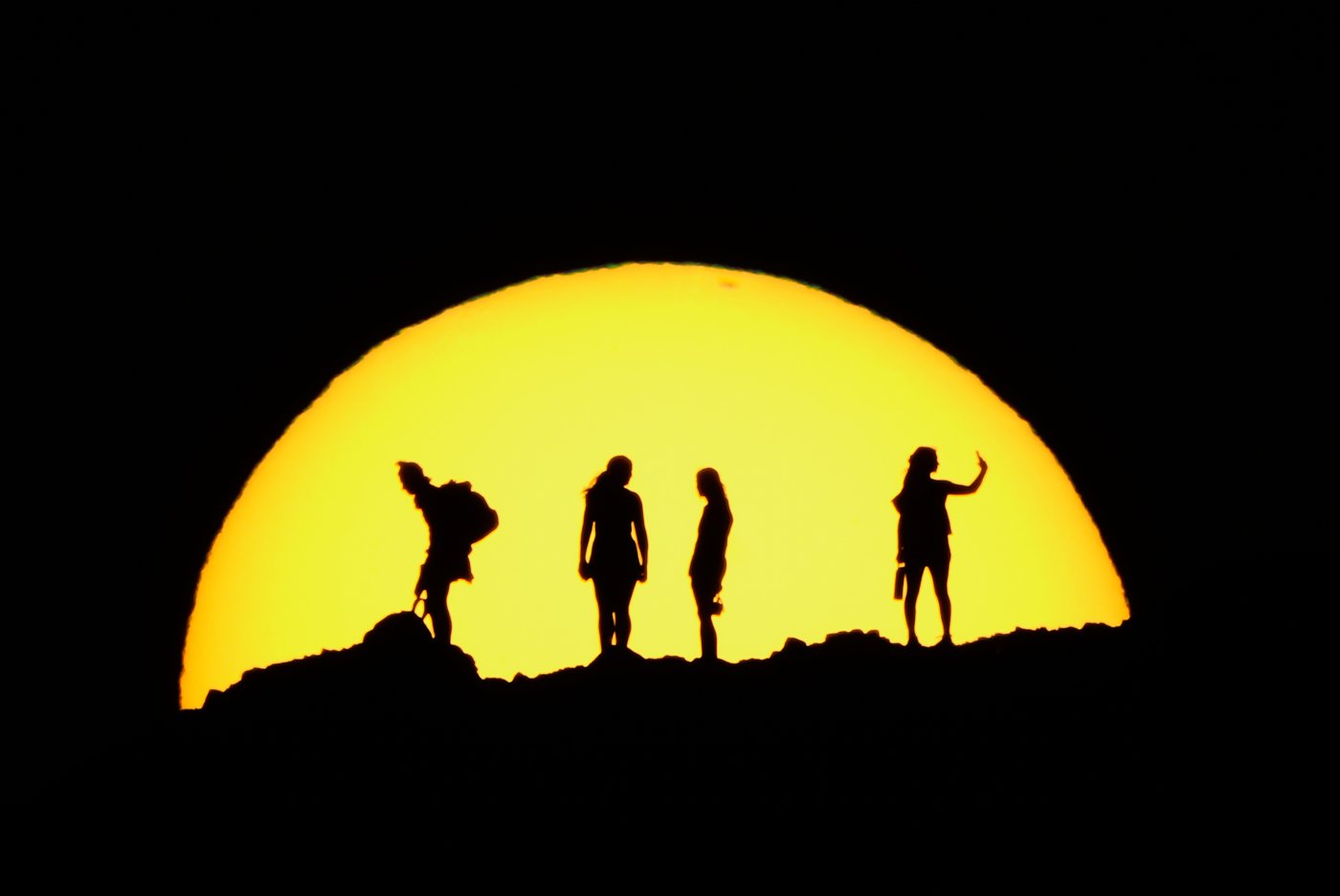 The top photos of the day by AP's photojournalists | iNFOnews.ca