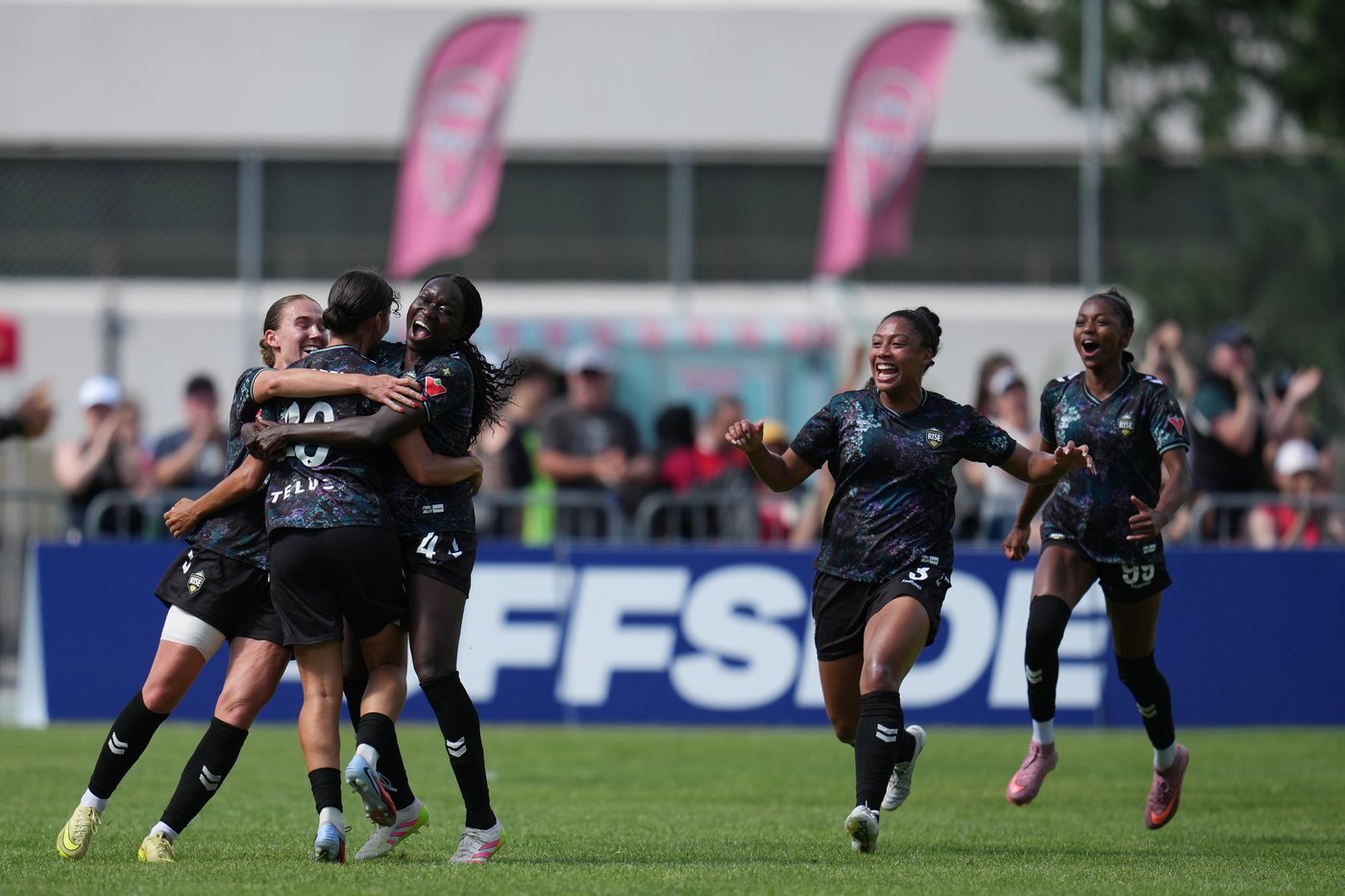 Women's leagues in Canada, US, aim to take advantage of men's World Cup | iNFOnews.ca