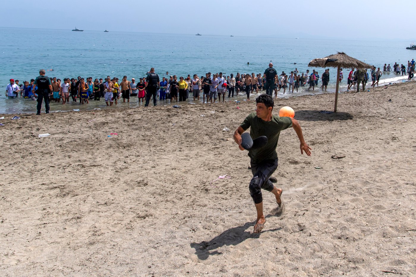 60,000 migrants crossed into Spanish territory of Ceuta, but many soon left voluntarily | iNFOnews.ca