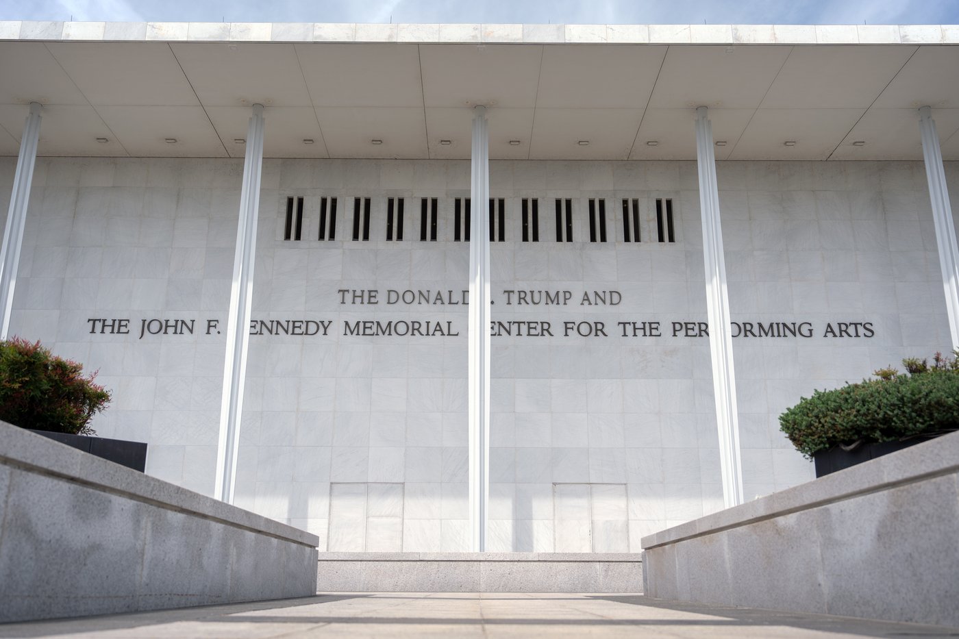 America split from monarchy 250 years ago. Trump's presidency is testing how far it's come | iNFOnews.ca