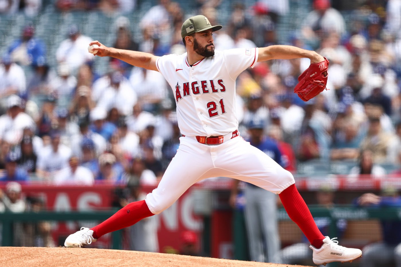 Roki Sasaki throws 7 sharp innings, Shohei Ohtani has 3 hits, Dodgers beat Angels 10-1 for sweep | iNFOnews.ca