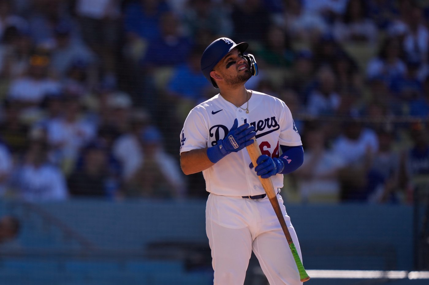 Dodgers' Eliézer Alfonzo makes MLB debut with sister, stepmother still missing in Venezuela quakes | iNFOnews.ca Dodgers' Eliézer Alfonzo makes MLB debut with sister, stepmother still missing in Venezuela quakes | iNFOnews.ca