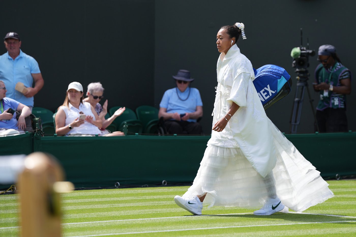 Naomi Osaka wows Wimbledon crowd with kimono inspired by Lucy Liu’s character in ‘Kill Bill' | iNFOnews.ca Naomi Osaka wows Wimbledon crowd with kimono inspired by Lucy Liu’s character in ‘Kill Bill' | iNFOnews.ca