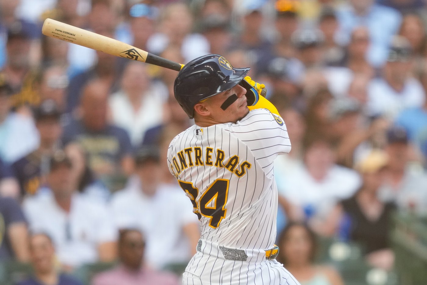 Brewers overcome early deficit in 8-6 victory over skidding Marlins | iNFOnews.ca Brewers overcome early deficit in 8-6 victory over skidding Marlins | iNFOnews.ca
