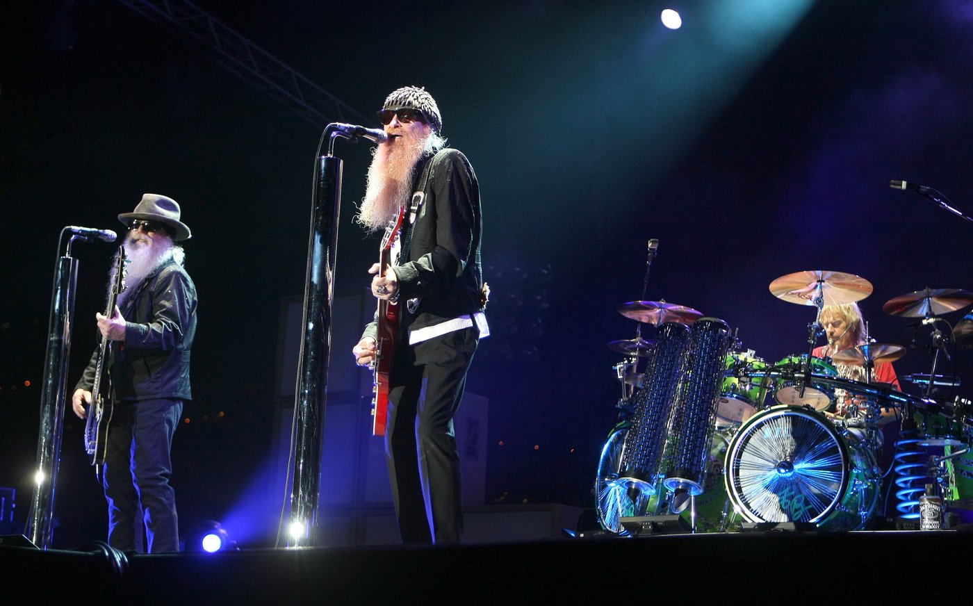 Frank Beard, drummer of boogie-rock trio ZZ Top, dies at 77 | iNFOnews.ca Frank Beard, drummer of boogie-rock trio ZZ Top, dies at 77 | iNFOnews.ca