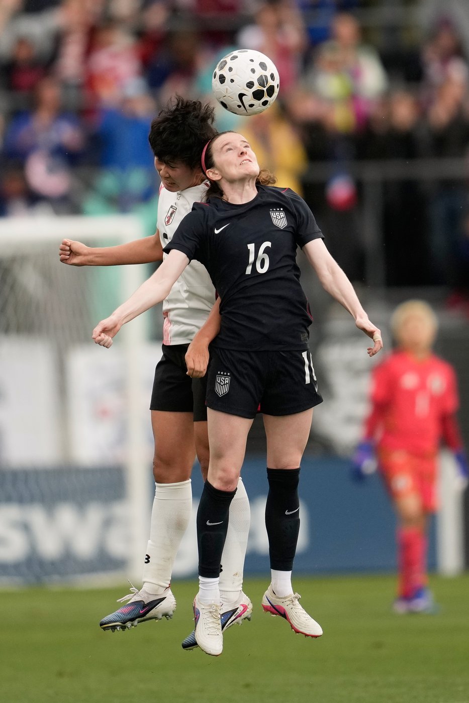 Lavelle and Heaps score to give USWNT a 2-1 win over Japan | iNFOnews.ca