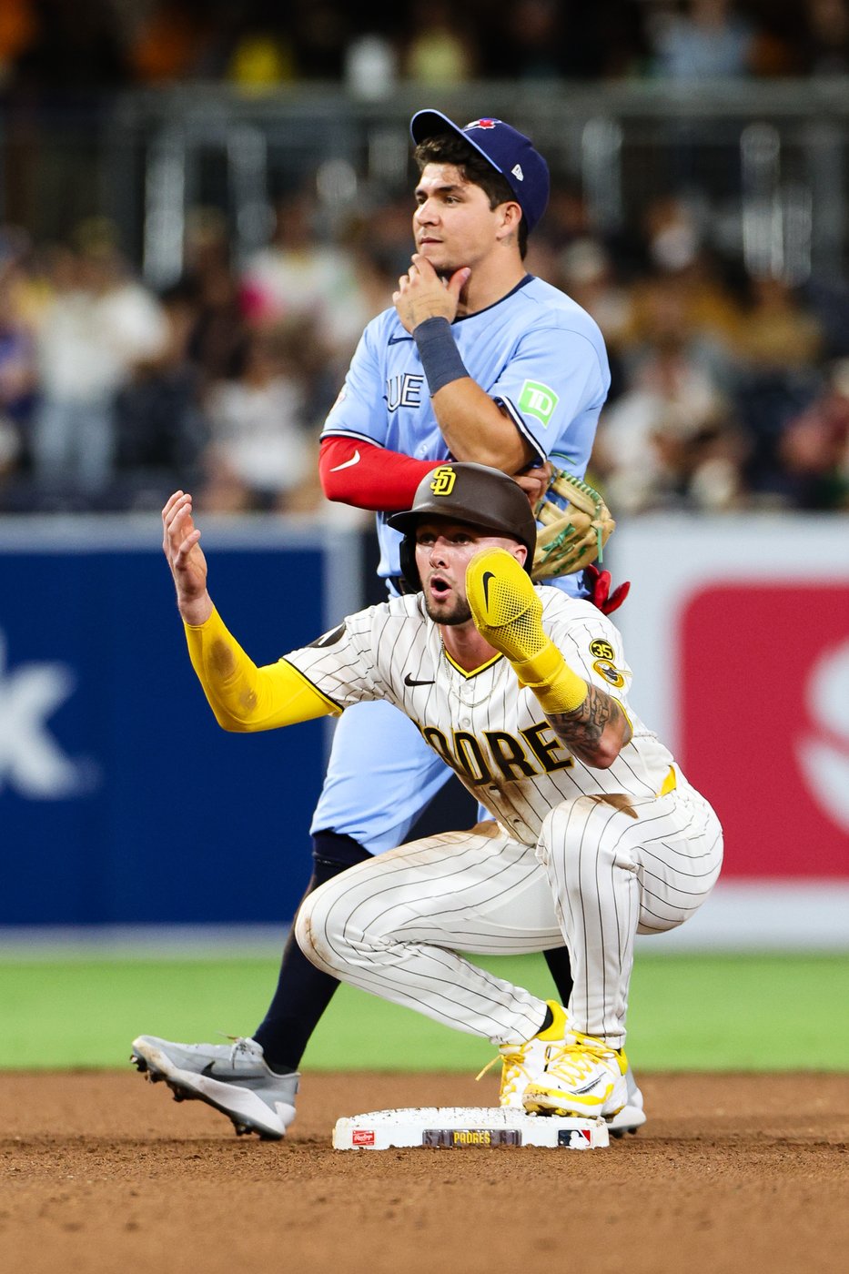 France hits go-ahead homer, Padres beat Blue Jays 8-7 | iNFOnews.ca