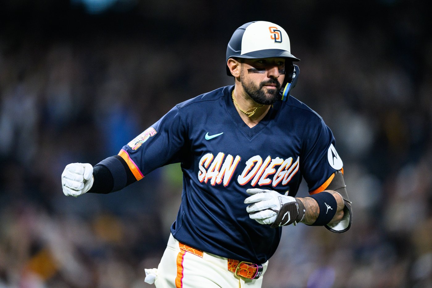 Padres cut ties with outfielder Nick Castellanos after a rough 39-game stint | iNFOnews.ca