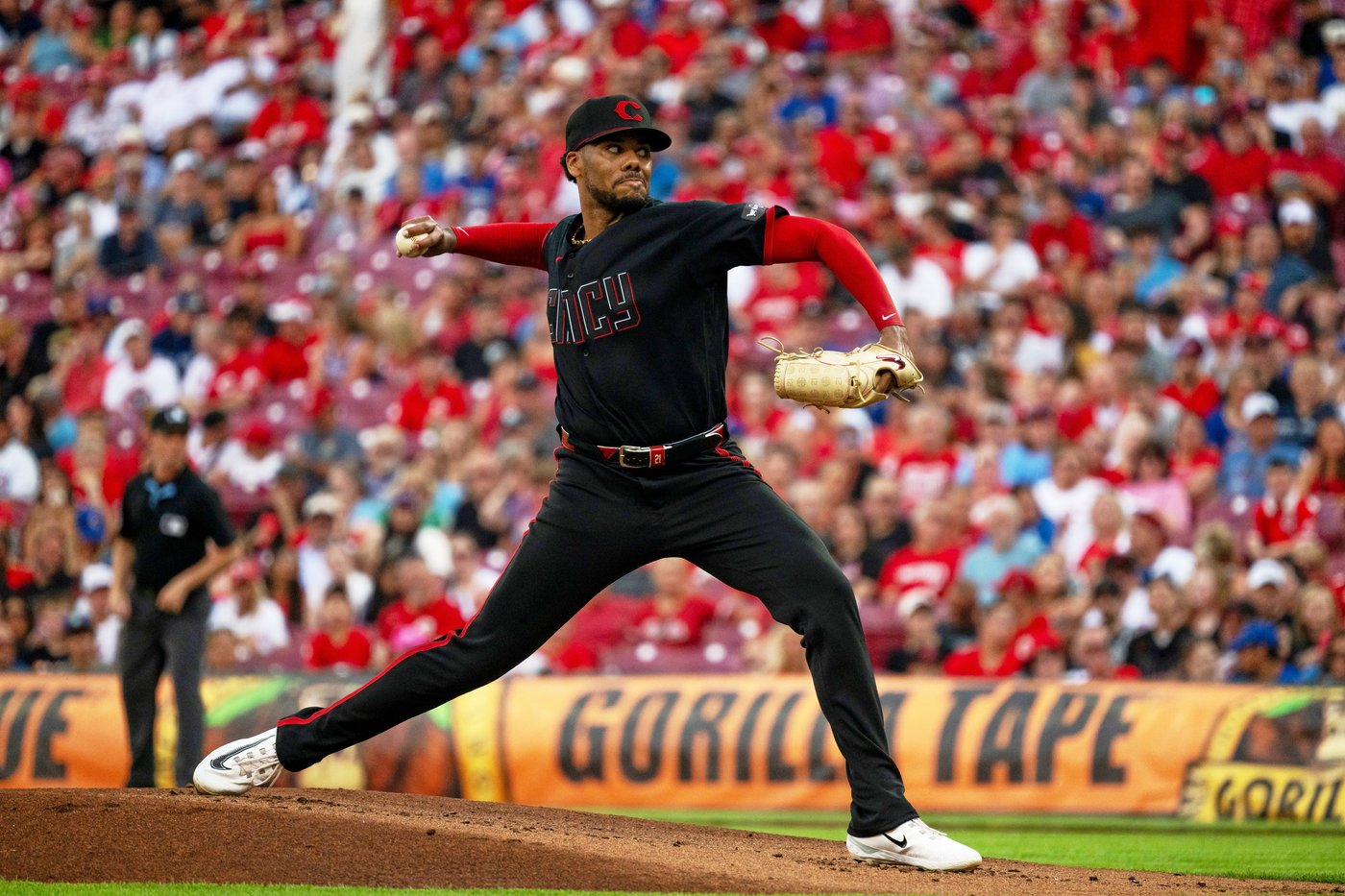 Reds ace Hunter Greene bounces back in second start with 12 strikeouts in 7 innings | iNFOnews.ca