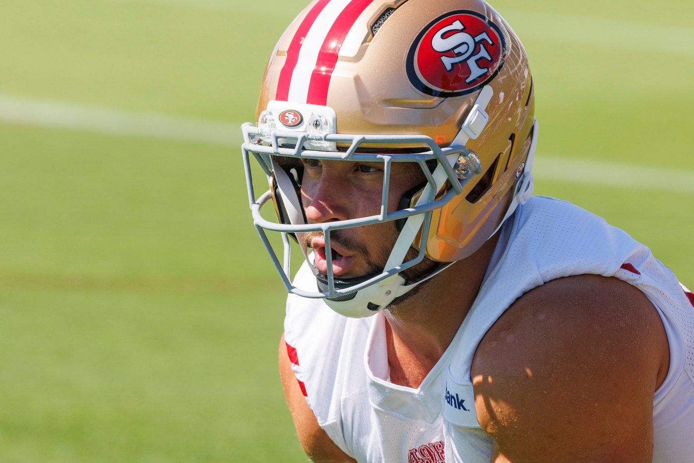 McCaffrey sits out practice with 'tightness' as the 49ers manage his workload | iNFOnews.ca