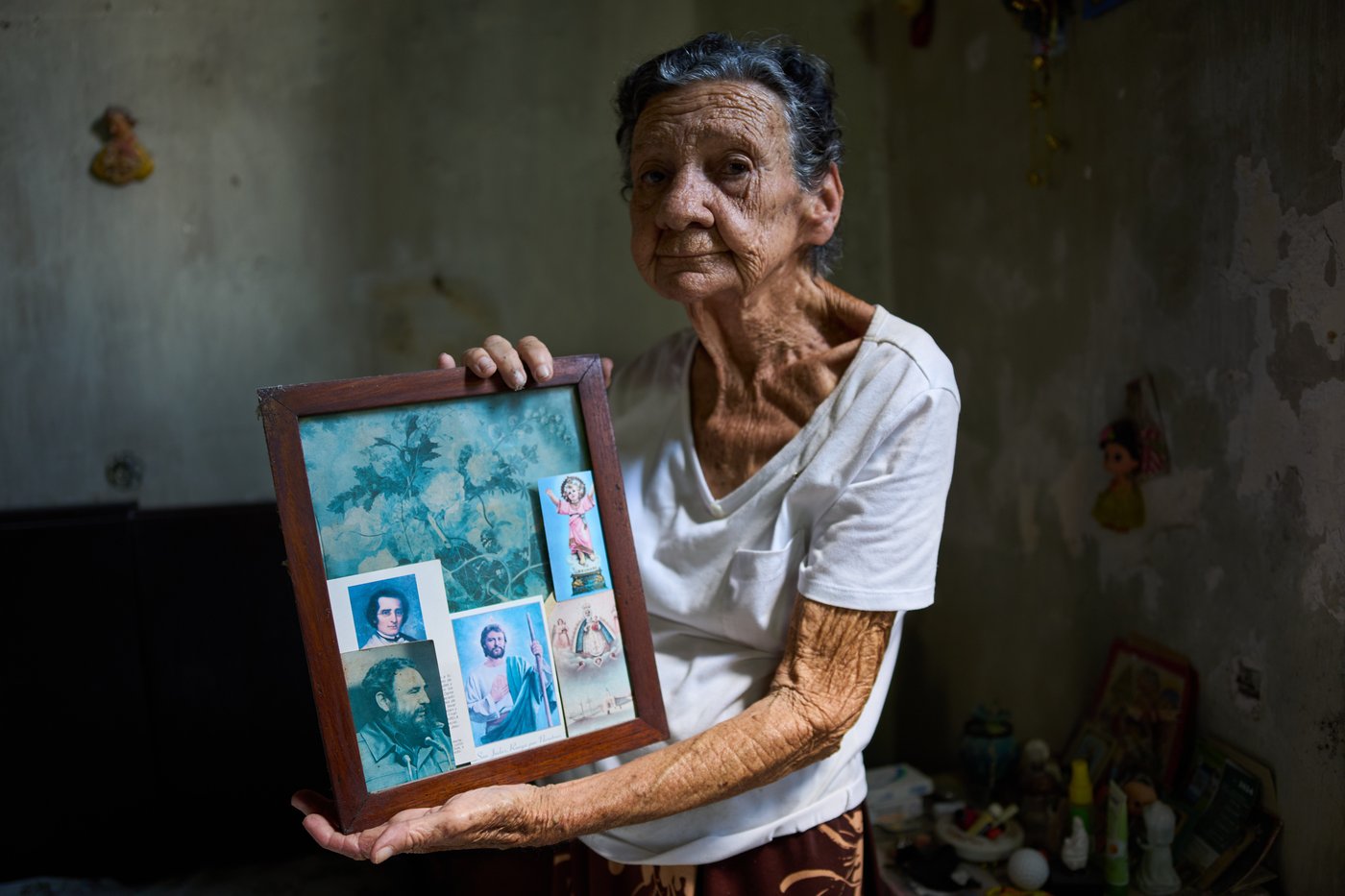 PHOTO ESSAY: Elderly Cubans cope with a deepening economic crisis | iNFOnews.ca