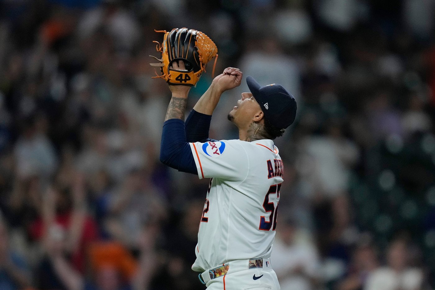 Alvarez and Paredes hit back-to-back homers in Astros' 5-2 win over Marlins | iNFOnews.ca