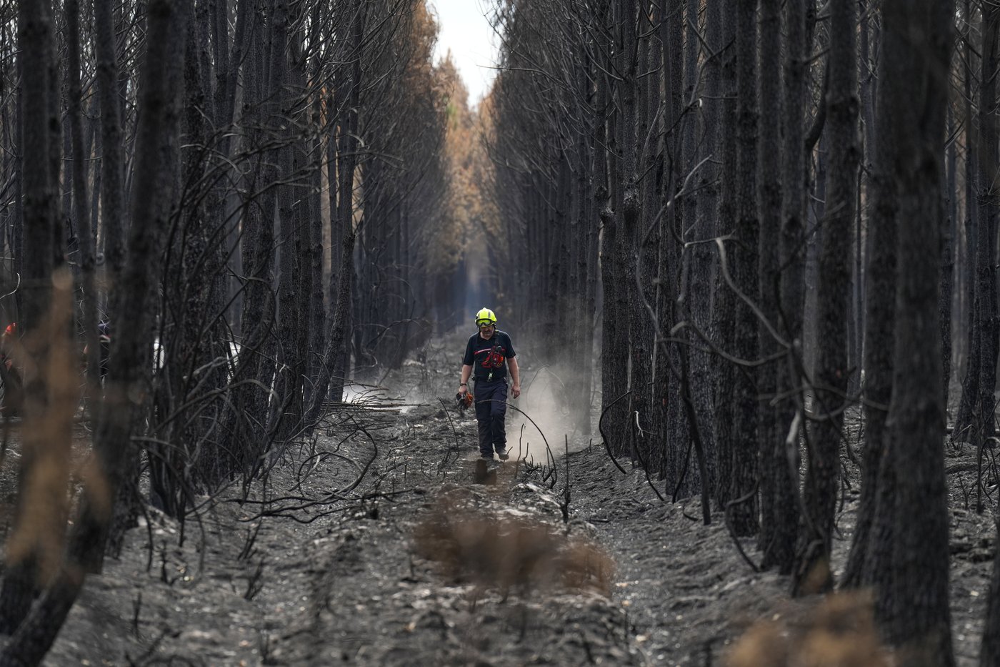 From Athens to Bordeaux, Europe’s wildfire emergency rages on | iNFOnews.ca From Athens to Bordeaux, Europe’s wildfire emergency rages on | iNFOnews.ca