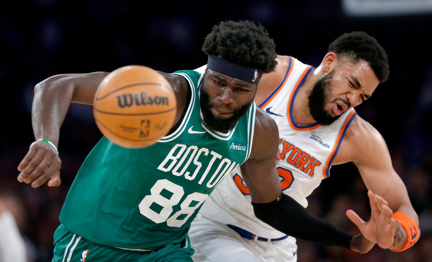 Knicks stay alive in race for No. 2 seed in East, beat Celtics in Tatum's return to MSG | iNFOnews.ca