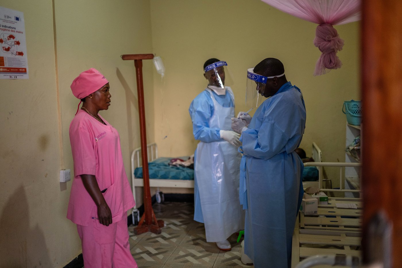 WHO chief lands in eastern Congo’s Ituri province, epicenter of Ebola, as outbreak outpaces response | iNFOnews.ca