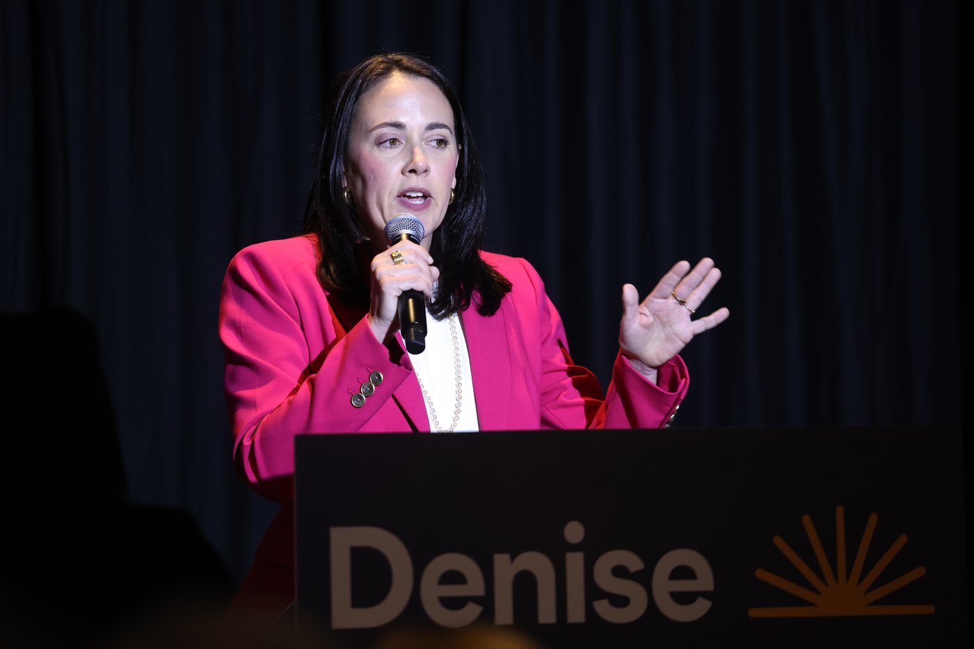 Denise Powell wins Democratic primary in Nebraska’s ‘blue dot’ 2nd District | iNFOnews.ca