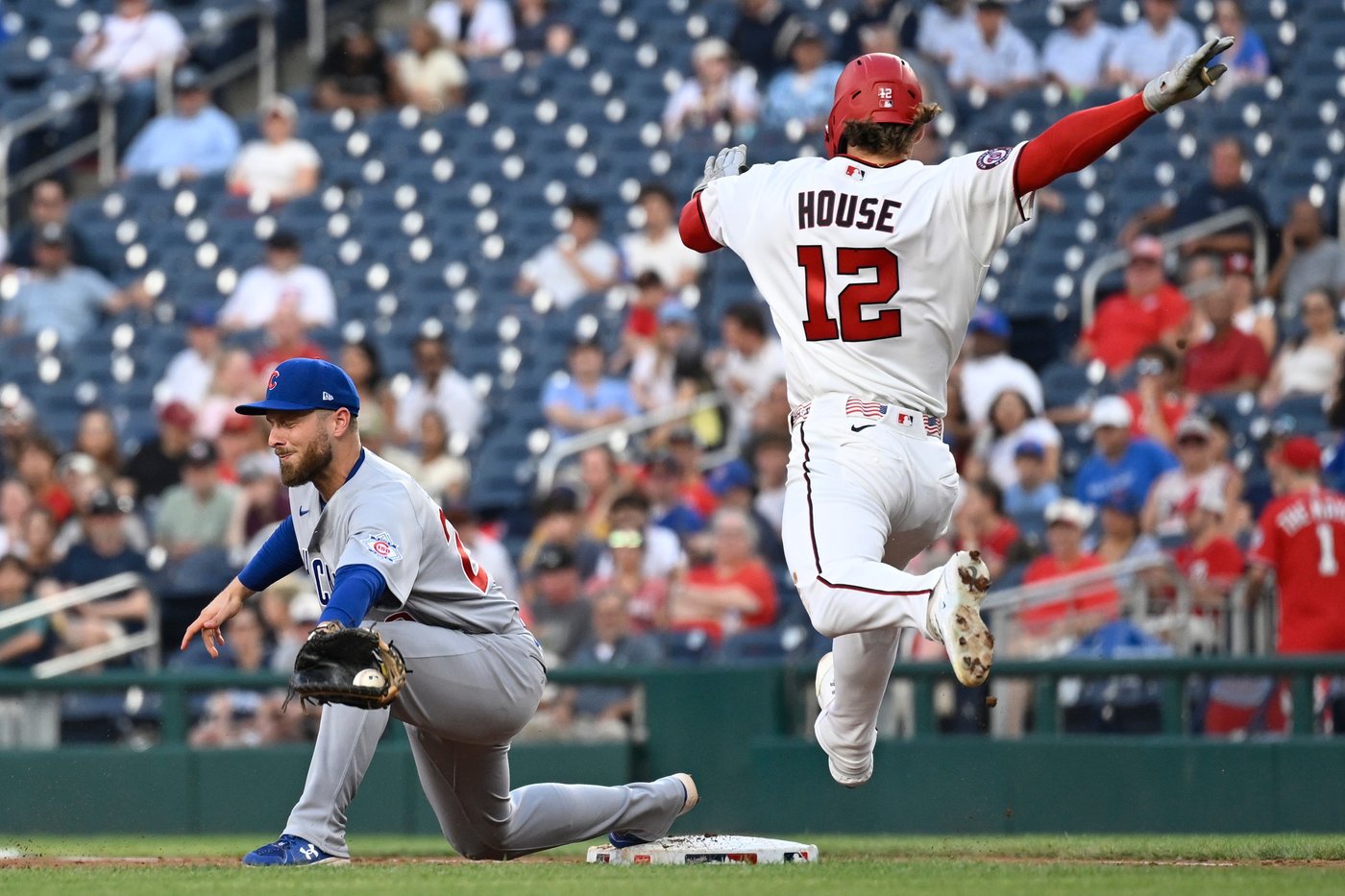 Alex Bregman's first career 3-homer game helps Cubs rout Nationals 12-6 | iNFOnews.ca Alex Bregman's first career 3-homer game helps Cubs rout Nationals 12-6 | iNFOnews.ca
