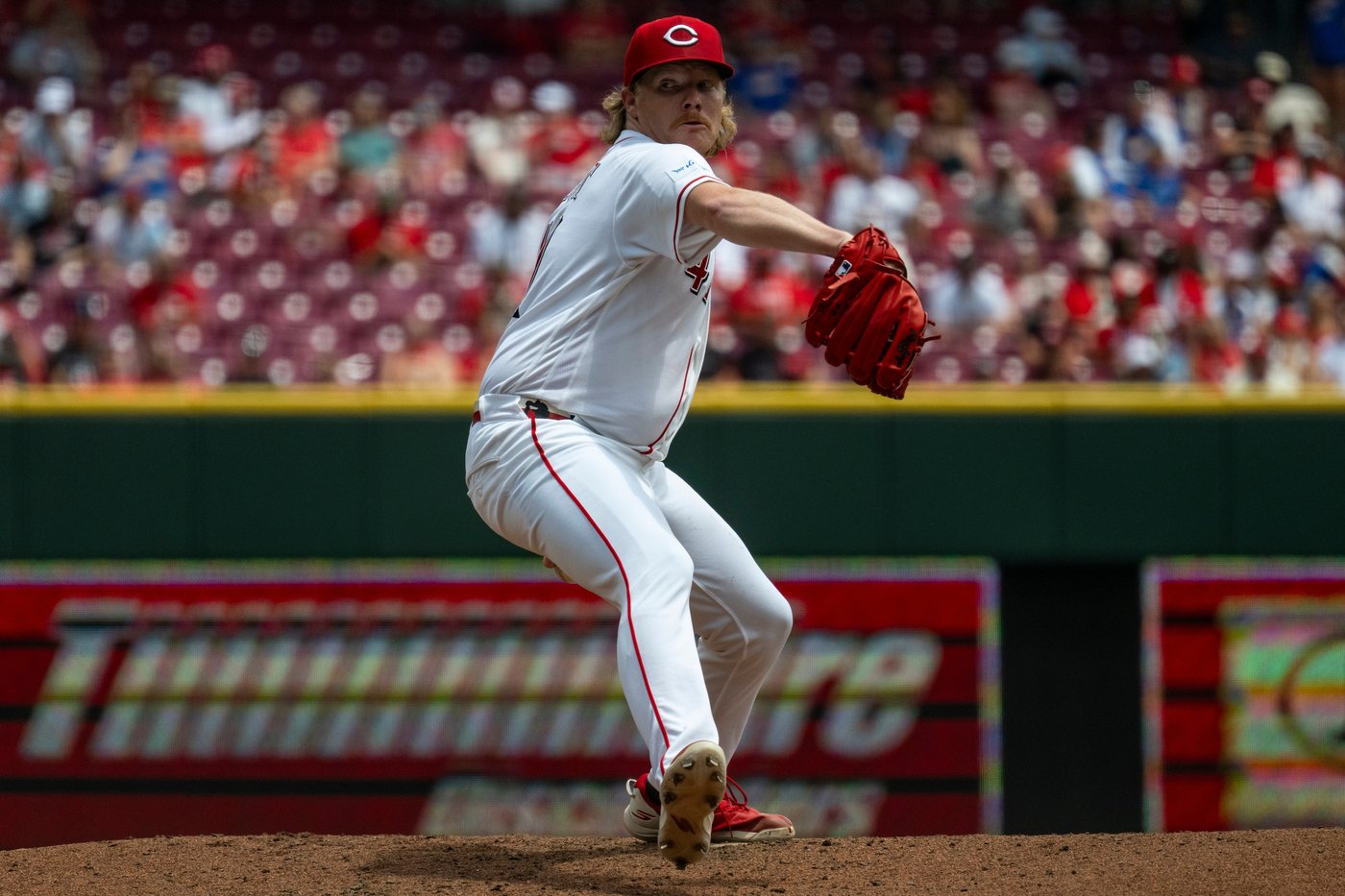 Gabriel Moreno's homer in 8th sends Diamondbacks past Reds 5-3 for Lovullo's 700th win | iNFOnews.ca