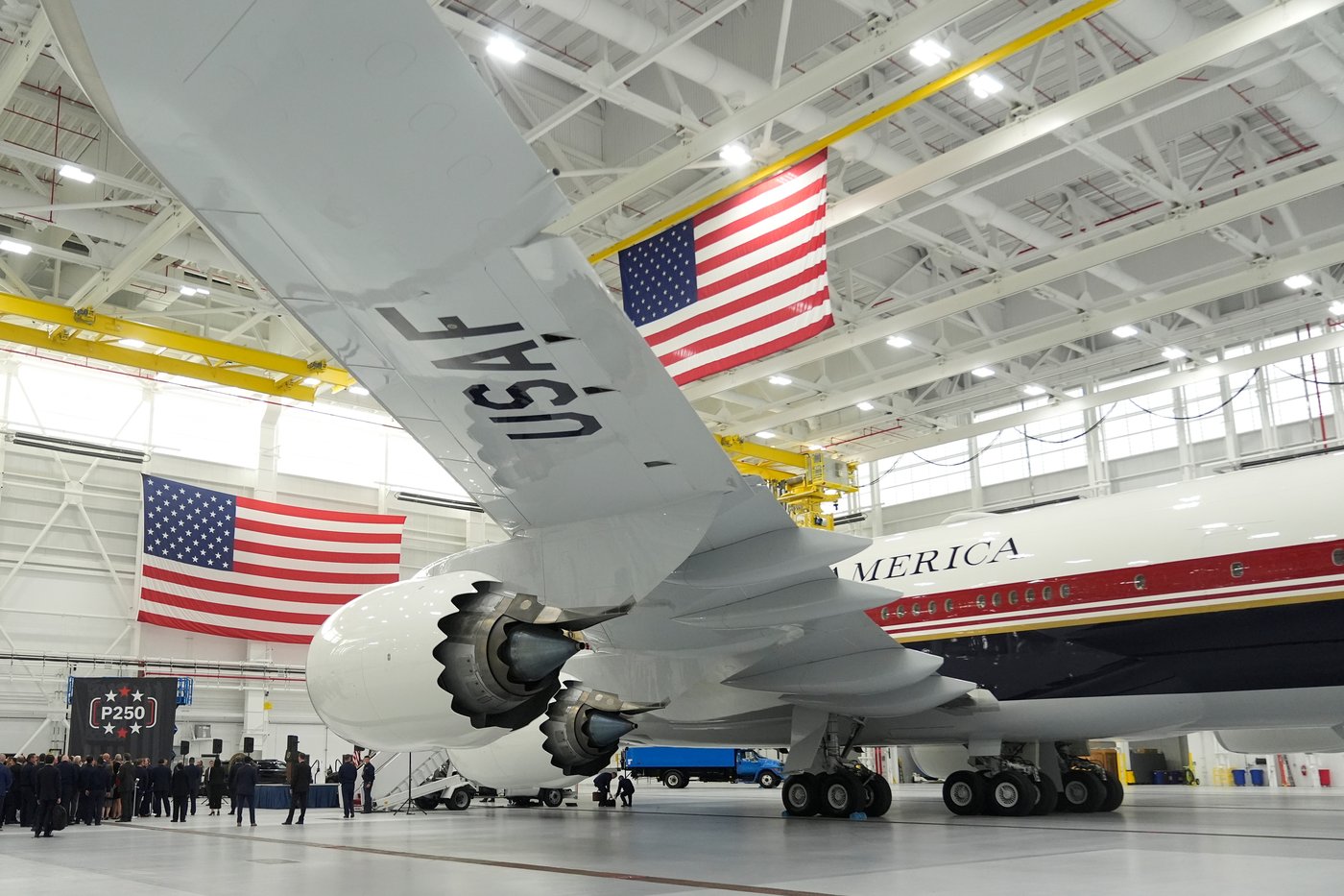President Donald Trump unveils the new Air Force One, a converted Qatari jet | iNFOnews.ca