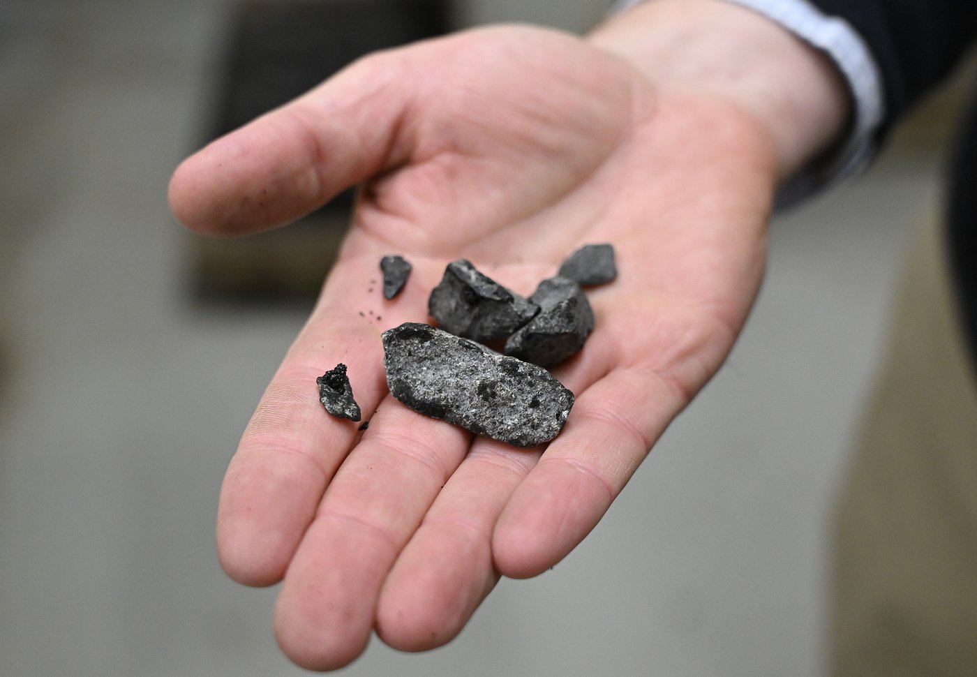 Road to ruin: Montreal's pothole problems have solutions — but city lacks money | iNFOnews.ca