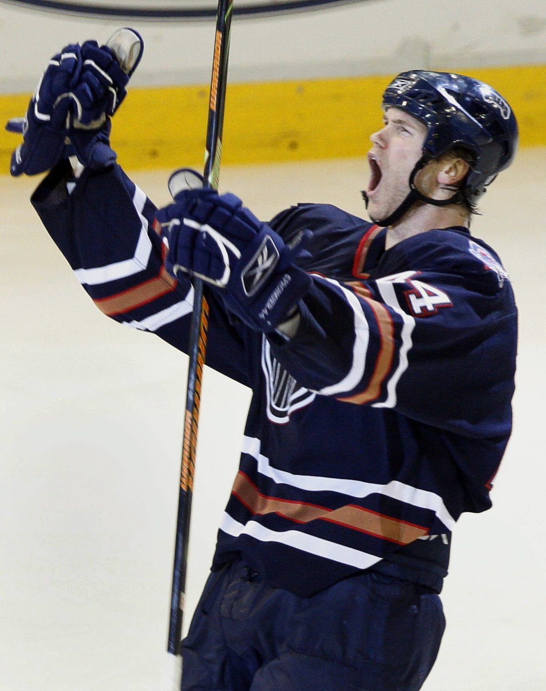 'It all lies within you': Chris Pronger talks new book, NHL front-office interest | iNFOnews.ca