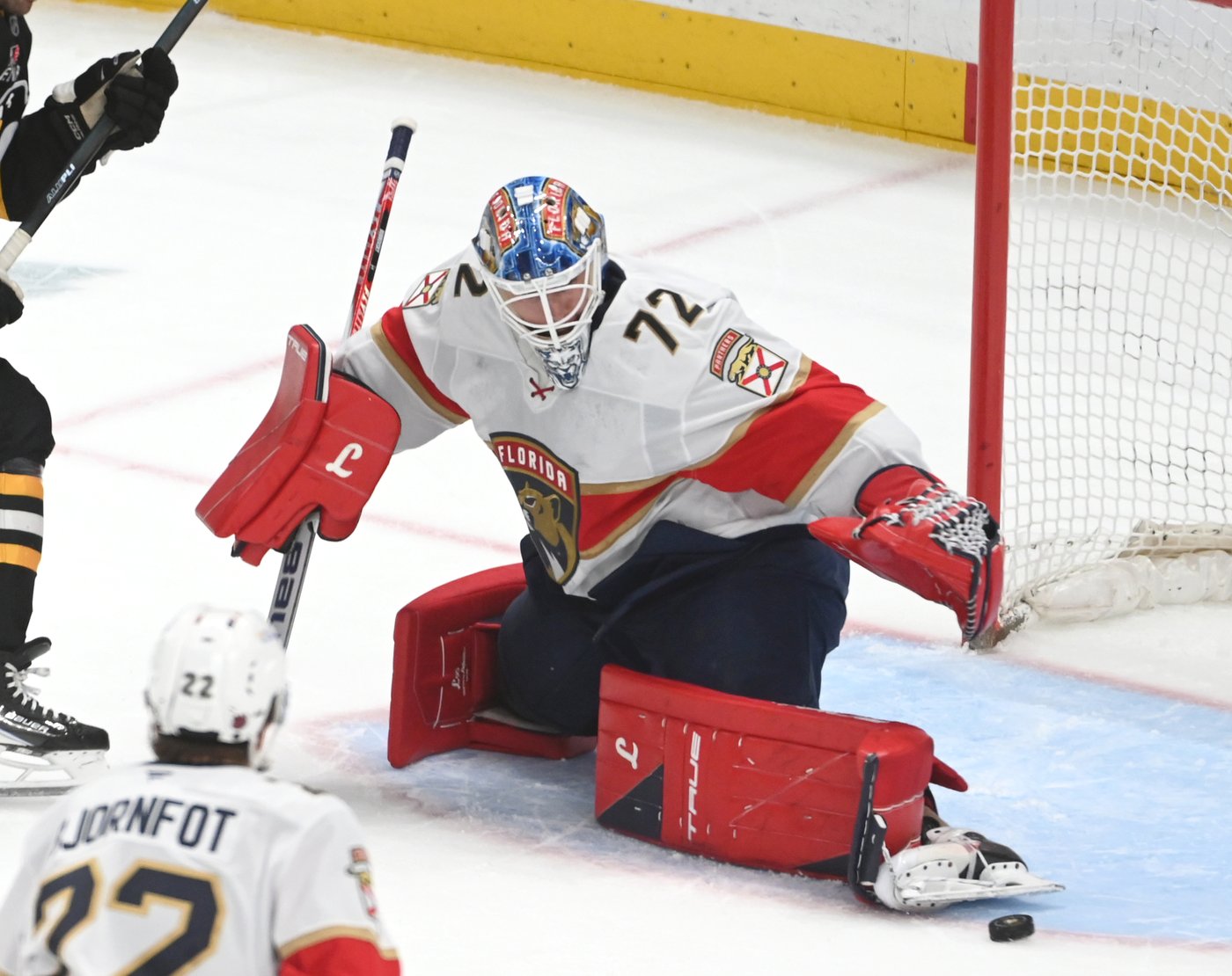 Canadiens sign Demidov to eight-year extension; Jets add Skinner in free agency | iNFOnews.ca