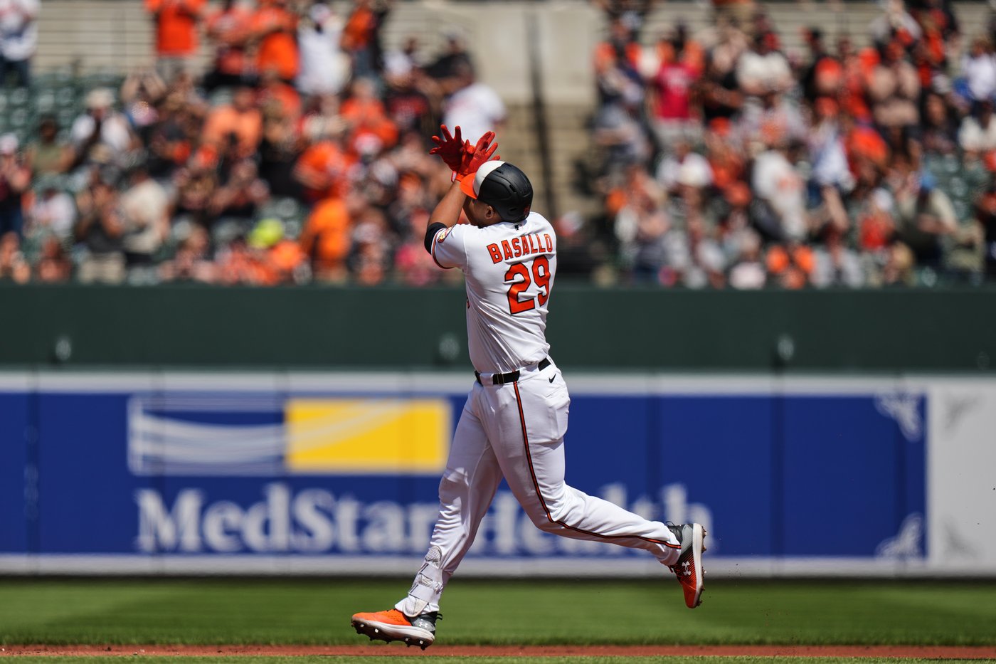 Basallo's homer, Alonso's 2 RBIs help Orioles defeat Giants 6-2 | iNFOnews.ca
